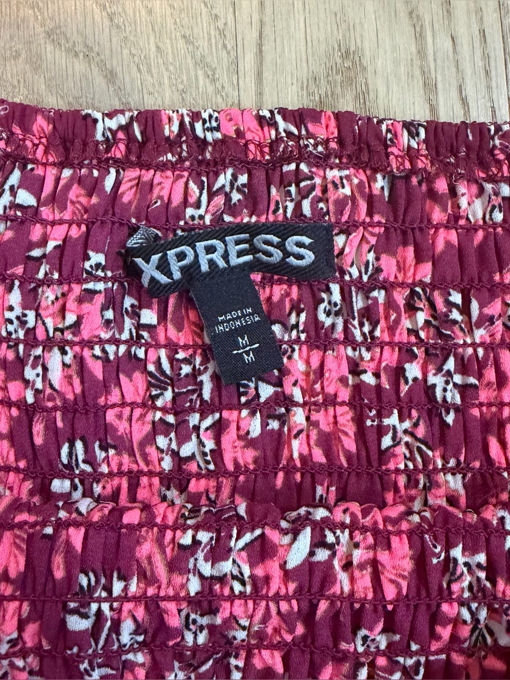 Express Floral Smocked Off Shoulder Bell Sleeve Top Medium - Picture 2 of 3